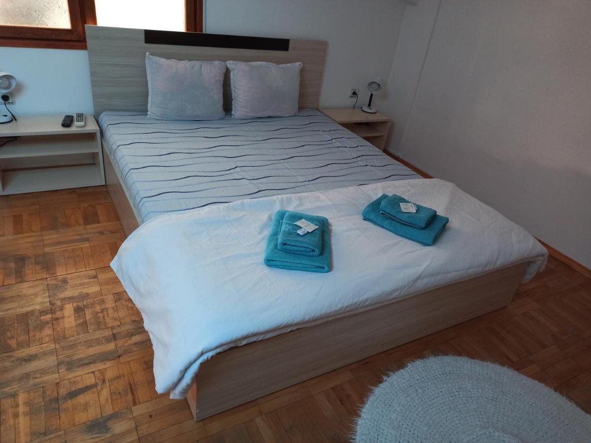 Guest House Ganovi Калофер Номер фото